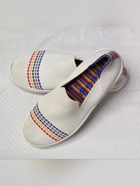 Rothy's The Kid Sneaker White Rainbow, Youth 3, Kidcore Washable